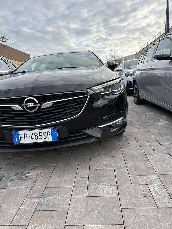 Usata Opel Insignia Business 136 CV (100 kW) 2018 Station wagon