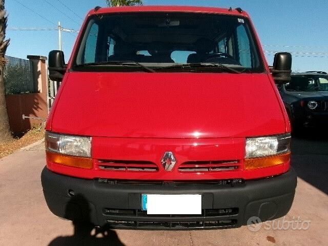 Usata Renault Master T28 81 CV (59 kW) 2003 Rosso Monovolume