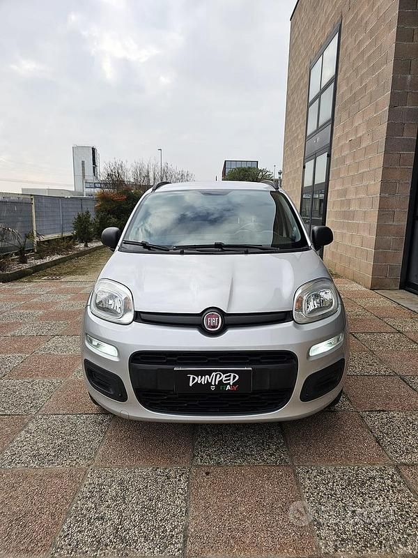 Usata Fiat Panda Easy 80 CV (58 kW) 2015 Grigio Utilitaria