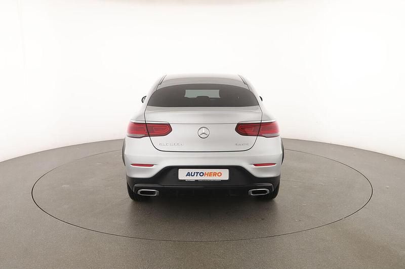 Usata Mercedes GLC300 Executive 245 CV (180 kW) 2021 Grigio