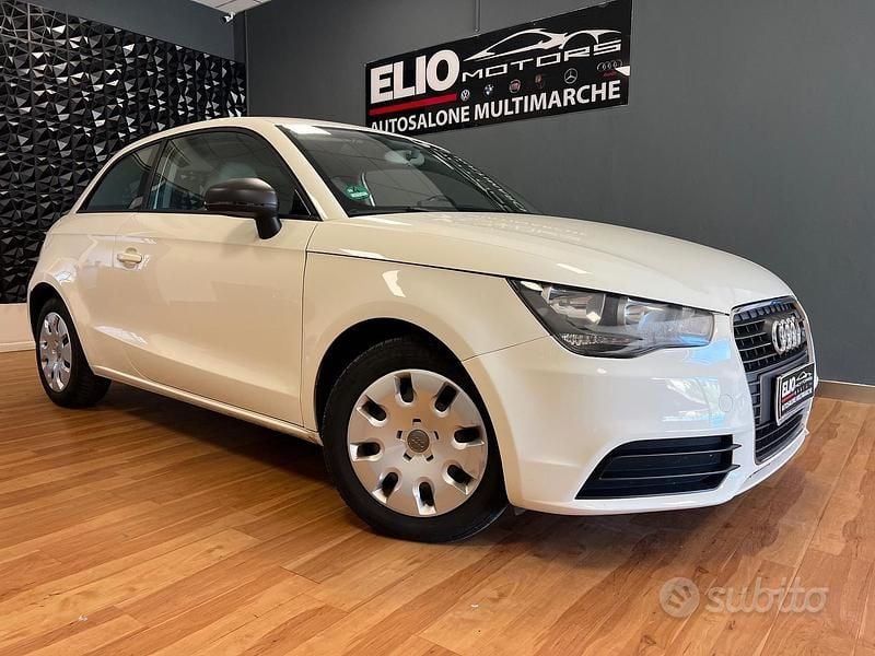 Bianco Usata 2013 Audi A1 S-Line Berlina | 5999 € (Super prezzo) - Immagine 1/4