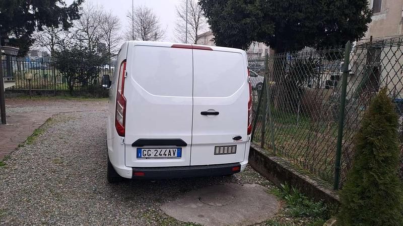 Usata Ford Transit Custom 131 CV (96 kW) 2021 Bianco Furgone