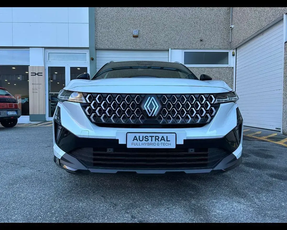 Nuova Renault Austral Evolution 131 CV (96 kW) 2026 Bianco SUV