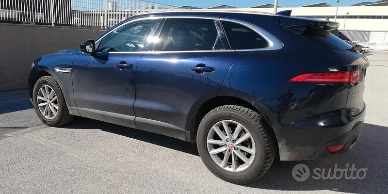 Usata Jaguar F-Pace 250 CV (183 kW) 2019 Blu SUV