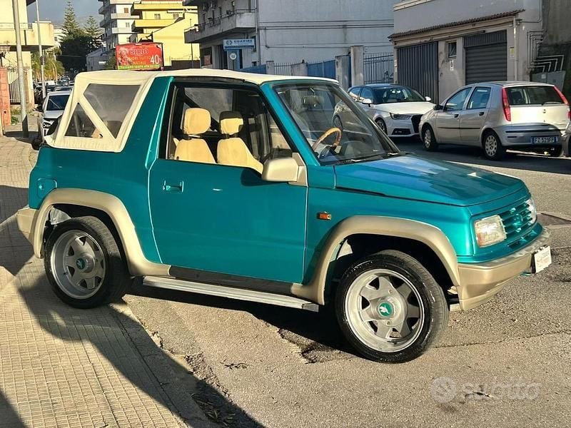 Usata Suzuki Vitara 90 CV (66 kW) 1991 Verde Cabrio