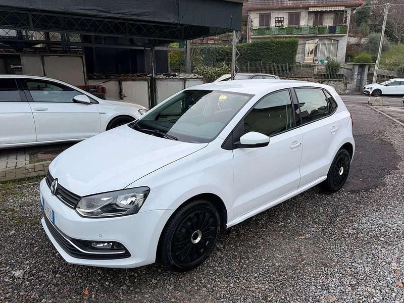 Bianco Usata 2016 VW Polo Tre volumi | 7990 € (Ottimo prezzo) - Immagine 1/4