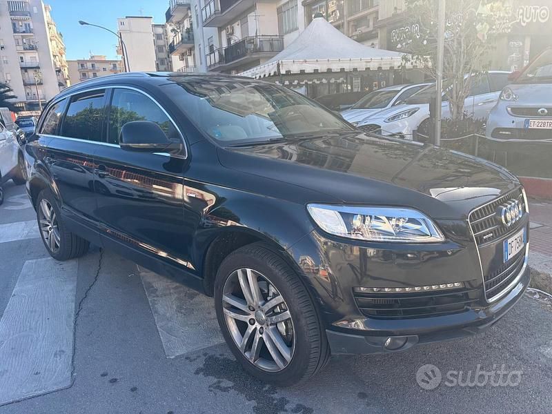 Usata Audi Q7 232 CV (170 kW) 2007 Nero SUV