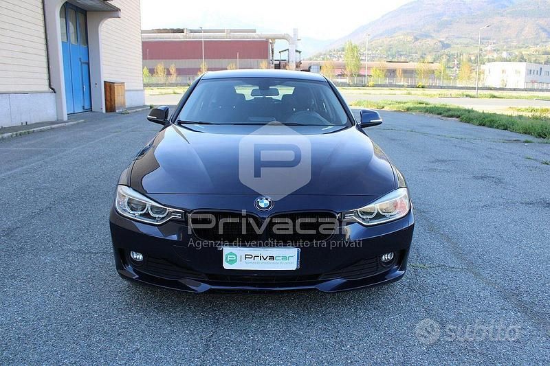 Usata BMW 320 Efficient Dynamics 190 CV (139 kW) 2015 Blu Station wagon