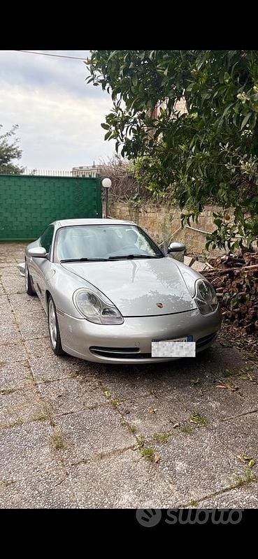 Usata Porsche 911 Carrera 2002 Grigio