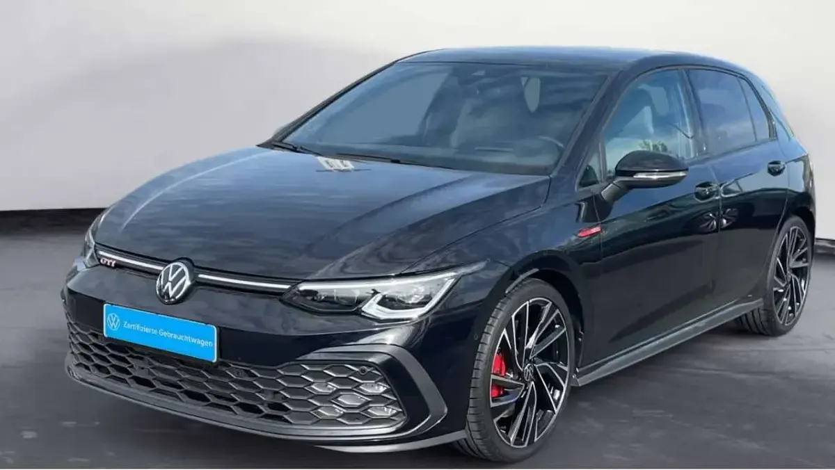 Usata VW Golf VIII GTI 245 CV (180 kW) 2023 Nero Berlina