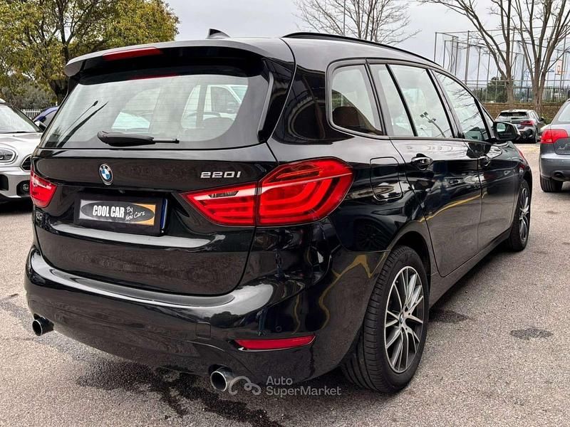 Usata BMW 220 Gran Tourer Luxury Line 192 CV (141 kW) 2018 Nero Monovolume