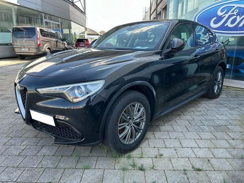 Nero Usata 2019 Alfa Romeo Stelvio Business SUV | 24.490 € (Cara) - Immagine 1/4