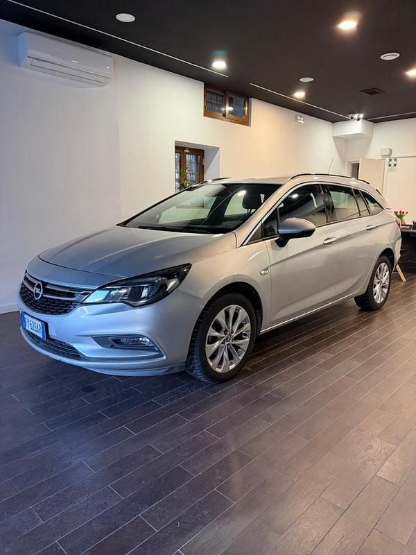 Usata Opel Astra Innovation 110 CV (80 kW) 2019 Argento Station wagon