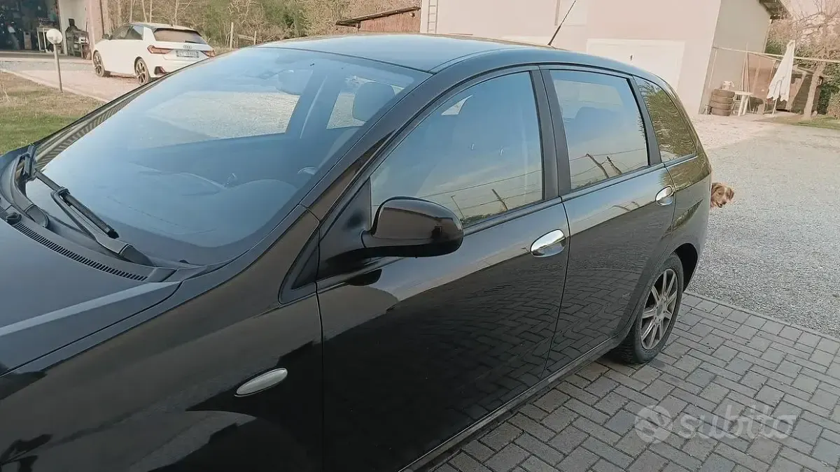 Occasion Fiat Croma 150 ch (110 kW) 2005 Marron Break