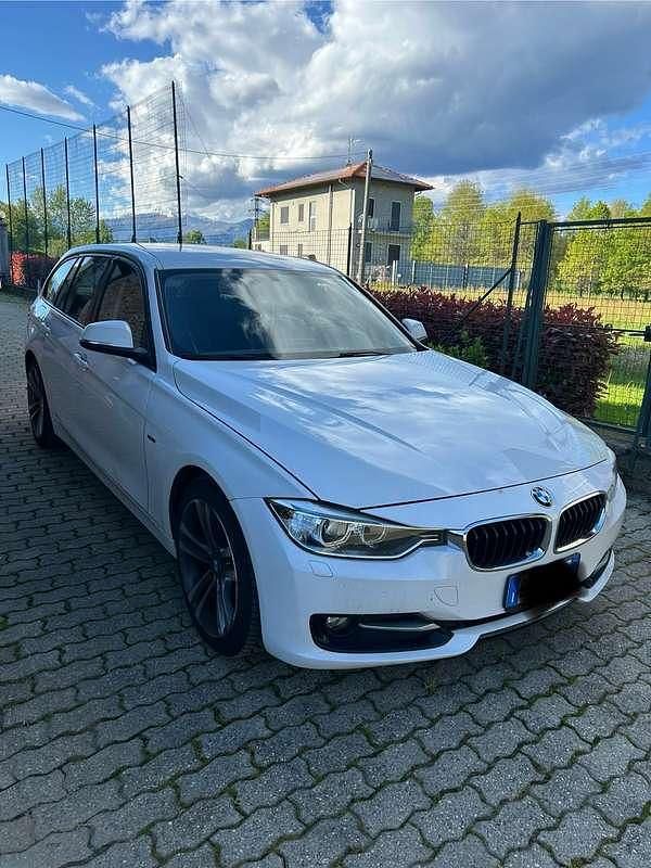 Usata BMW 116 Sport Line 116 CV (85 kW) 2013 Utilitaria