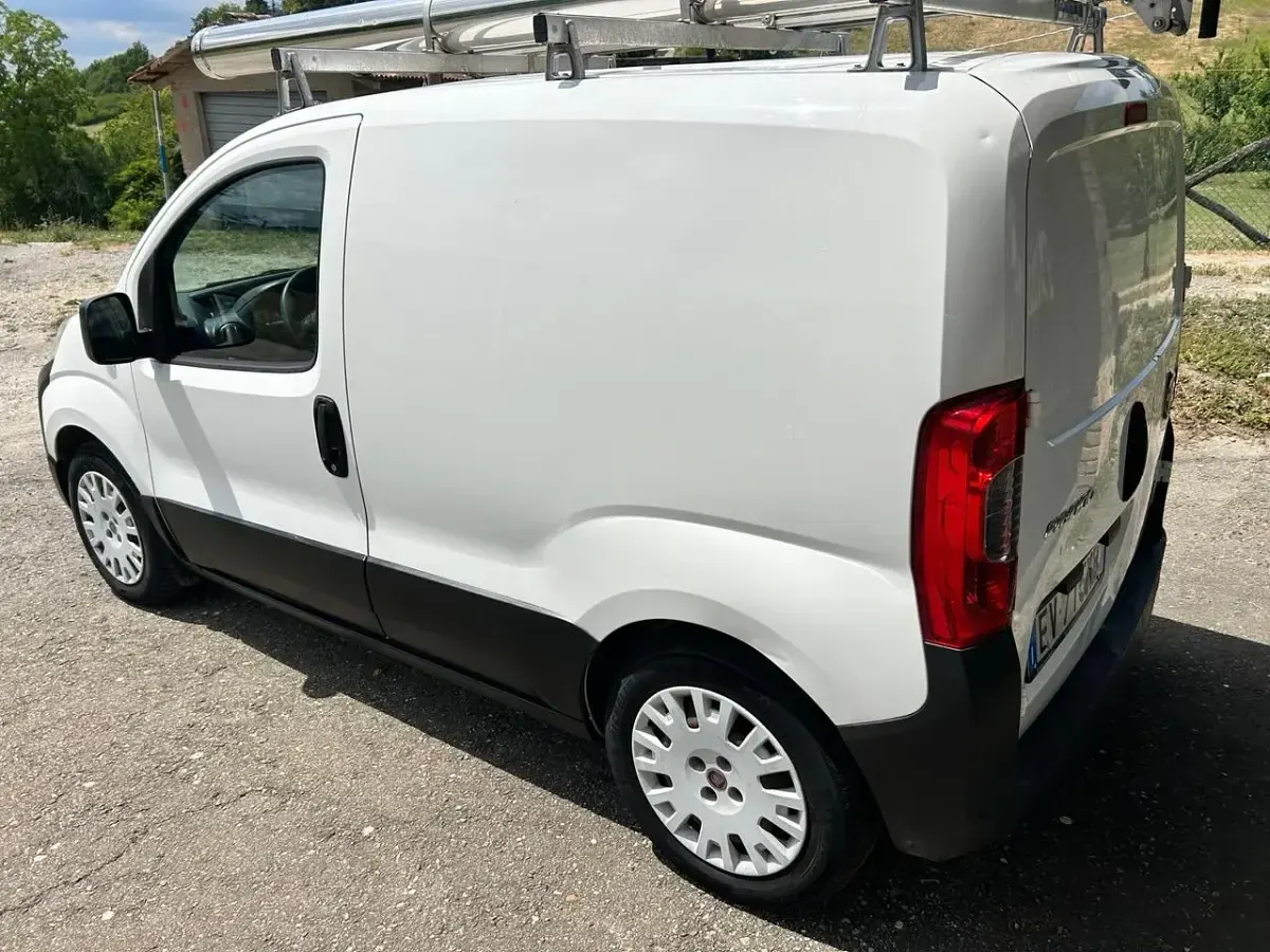 Usata Fiat Fiorino 95 CV (69 kW) 2014 Bianco Monovolume