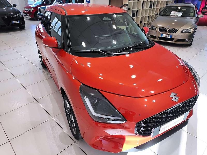 Nuova Suzuki Swift 82 CV (60 kW) 2026 Arancione Berlina