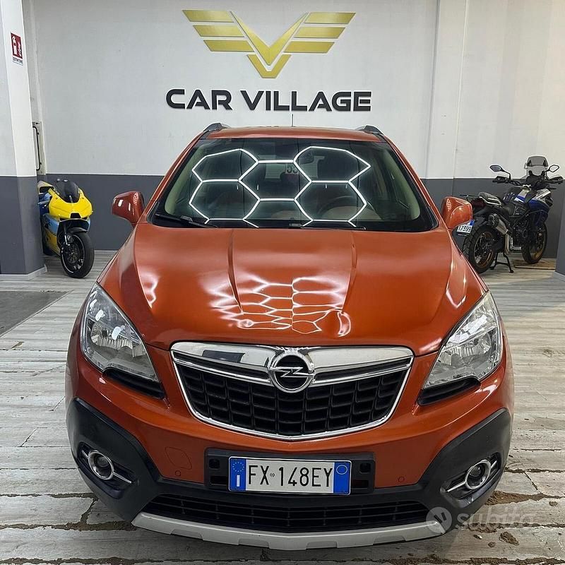 Usata Opel Mokka Cosmo 131 CV (96 kW) 2015 Arancione SUV