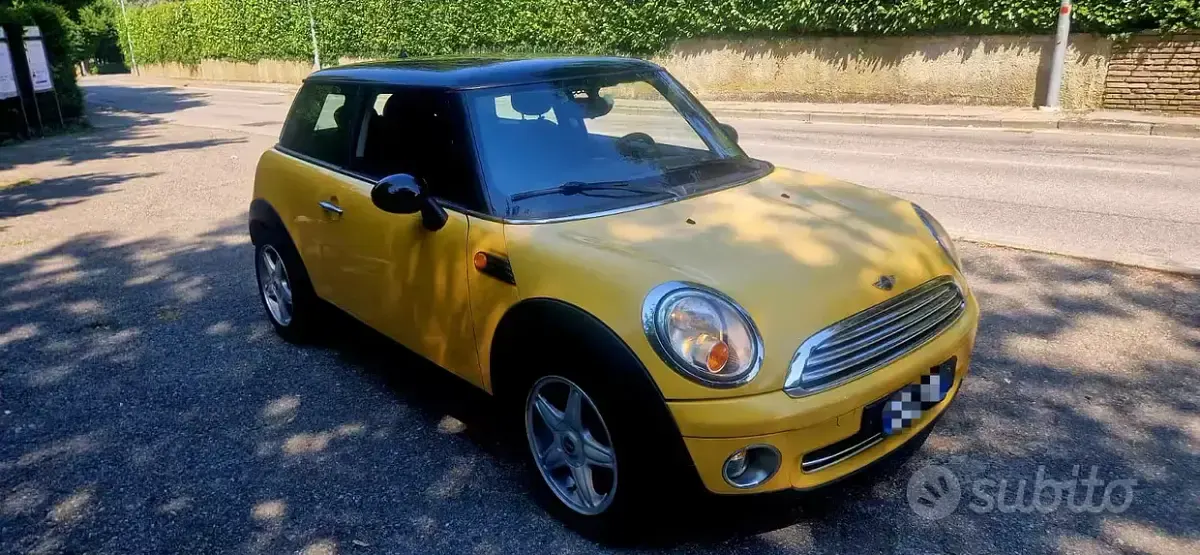 Usata Mini Cooper 120 CV (88 kW) 2007 Giallo Utilitaria