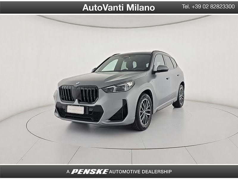 Grigio Usata 2024 BMW X1 M Sport SUV | 41.970 € (Ottimo prezzo) - Immagine 1/3