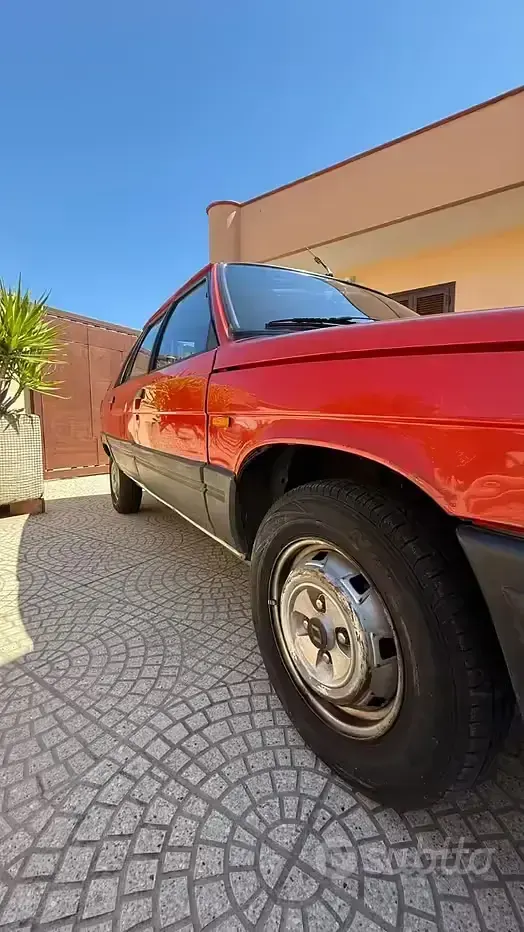 Usata Renault R11 47 CV (34 kW) 1984 Rosso Utilitaria