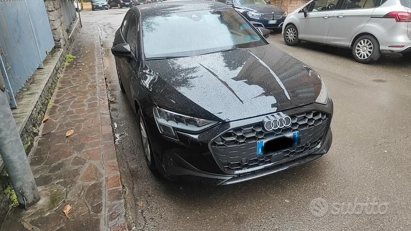 Usata Audi A3 Business 116 CV (85 kW) 2025 Nero Berlina