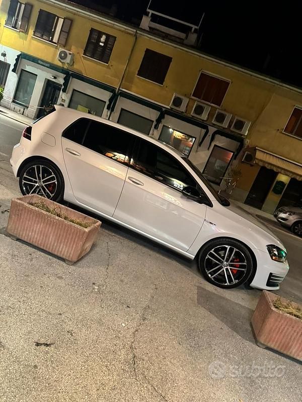 Usata VW Golf VII GTD 184 CV (135 kW) 2015 Bianco Berlina