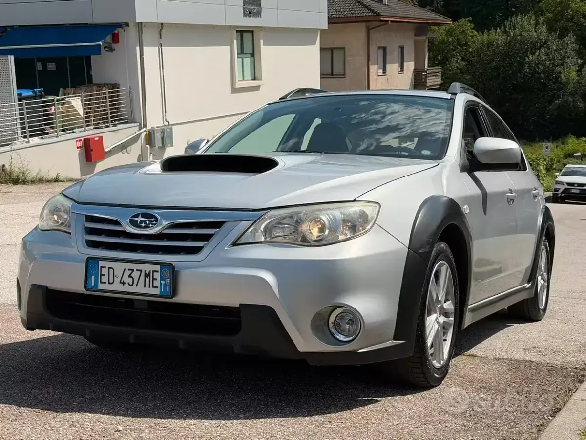 Usata Subaru Impreza Trend 150 CV (110 kW) 2010 Grigio Berlina