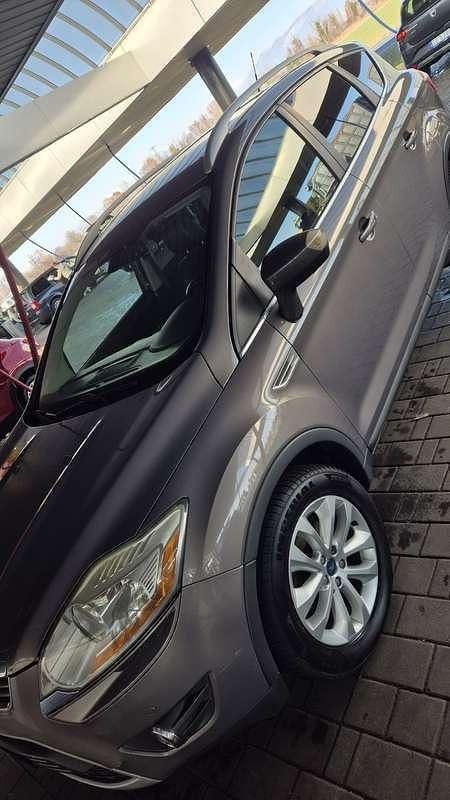 Usata Ford Kuga Individual 163 CV (119 kW) 2012 SUV