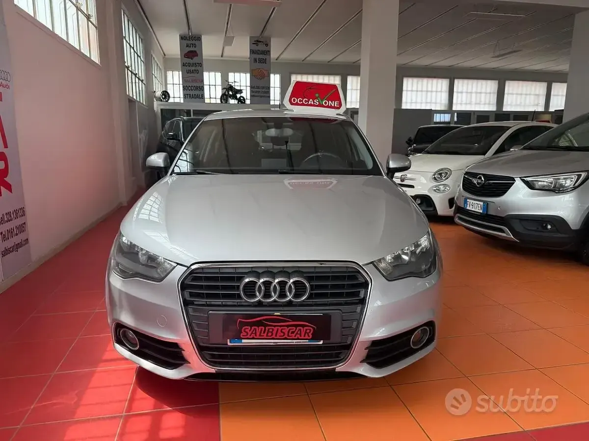 Usata Audi A1 Ambition 105 CV (77 kW) 2012 Bianco Utilitaria