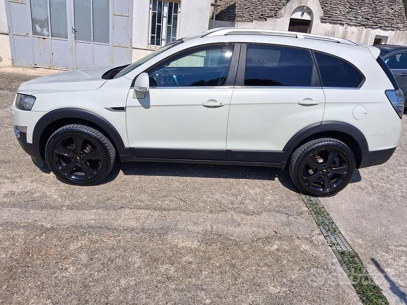 Usata Chevrolet Captiva 184 CV (135 kW) 2012 Bianco SUV