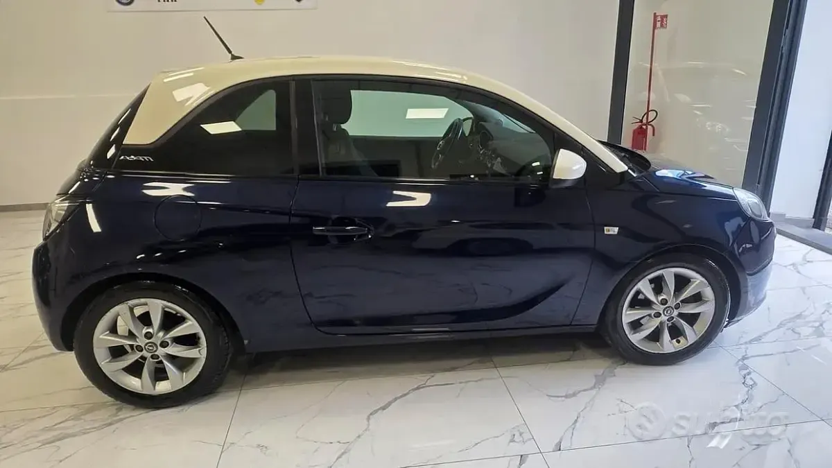Usata Opel Adam Jam 69 CV (50 kW) 2014 Utilitaria