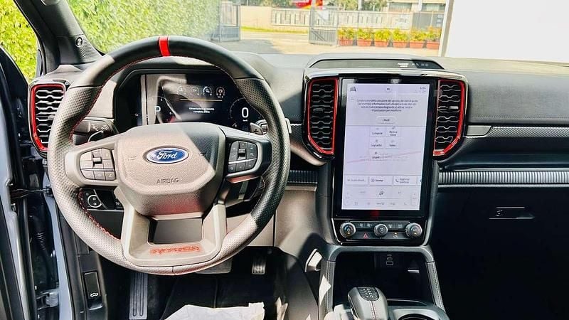 Nuova Ford Ranger Raptor 205 CV (150 kW) 2026 Command grey Pick-up