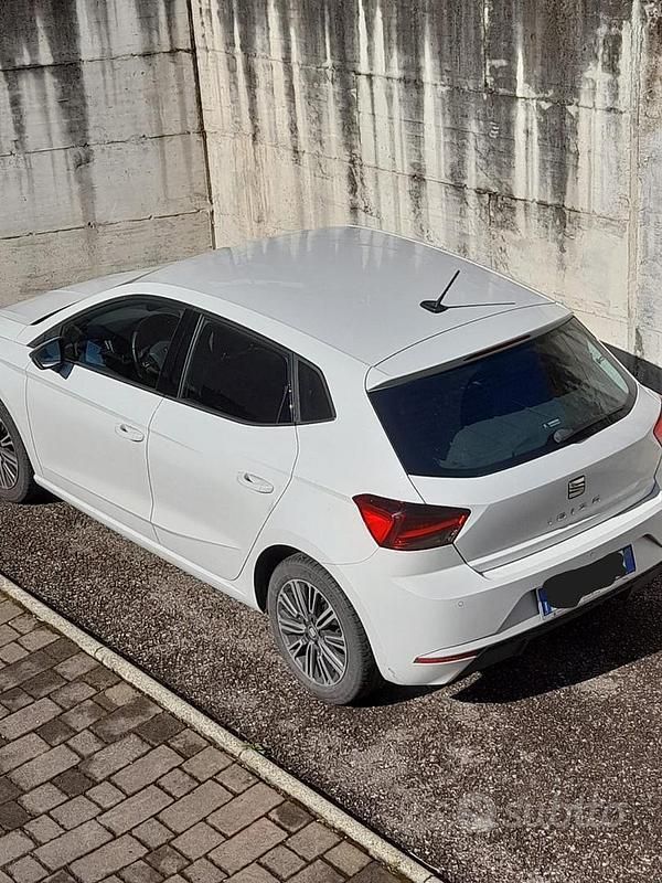 Usata Seat Ibiza 75 CV (55 kW) 2019 Bianco Utilitaria