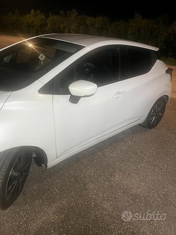 Usata Nissan Micra 90 CV (66 kW) 2017 Bianco Berlina