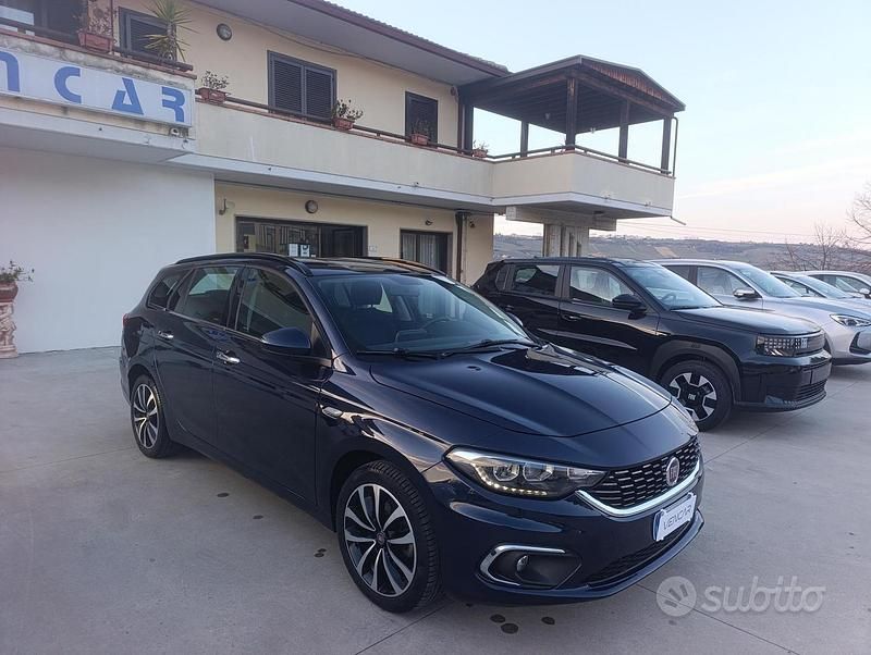 Usata Fiat Tipo Lounge 120 CV (88 kW) 2018 Blu Station wagon