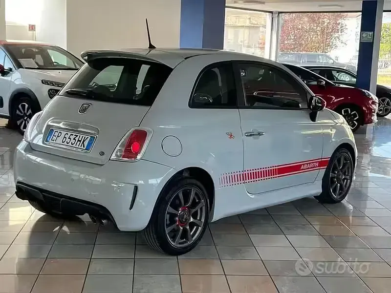 Usata Abarth 500 135 CV (99 kW) 2013 Grigio Berlina