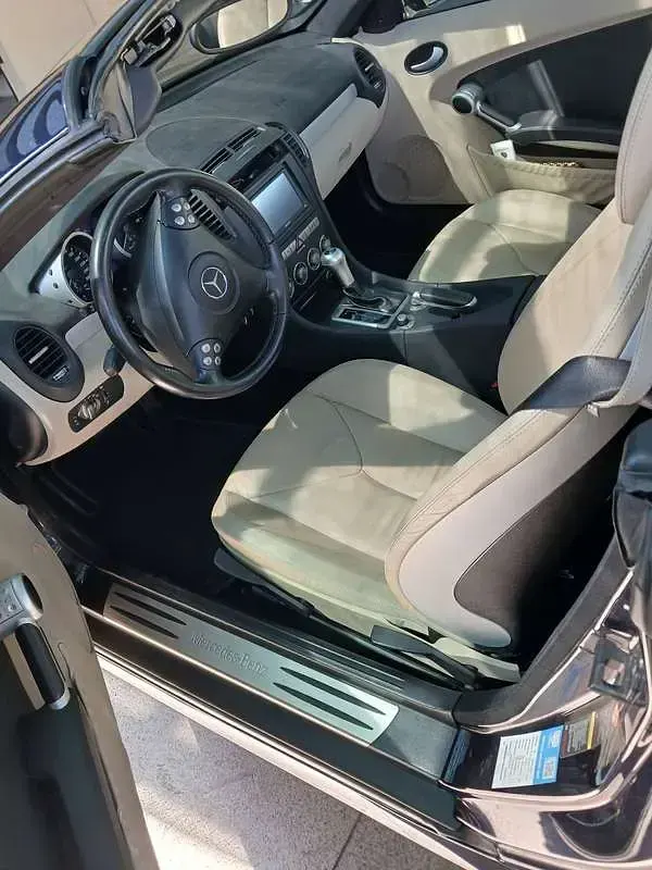 Usata Mercedes SLK200 163 CV (119 kW) 2005 Blu/azzurro Cabrio