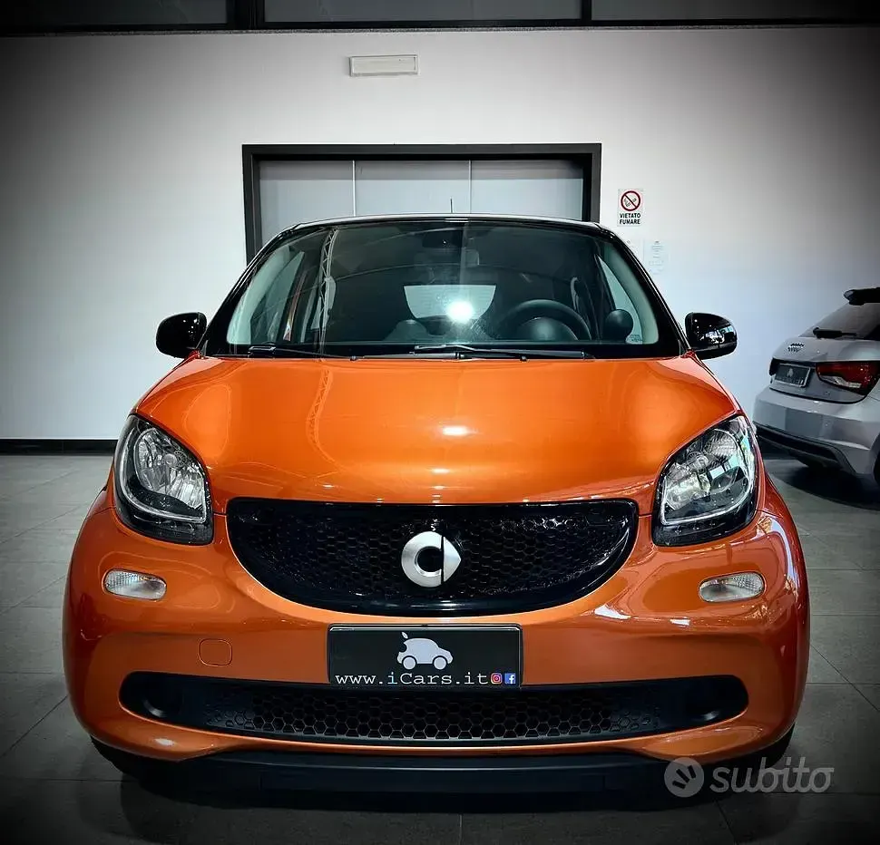 Usata Smart ForFour Passion 90 CV (66 kW) 2018 Arancione Utilitaria