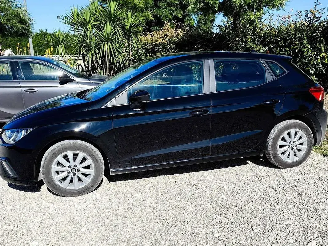 Usata Seat Ibiza Style 90 CV (66 kW) 2021 Nero Utilitaria