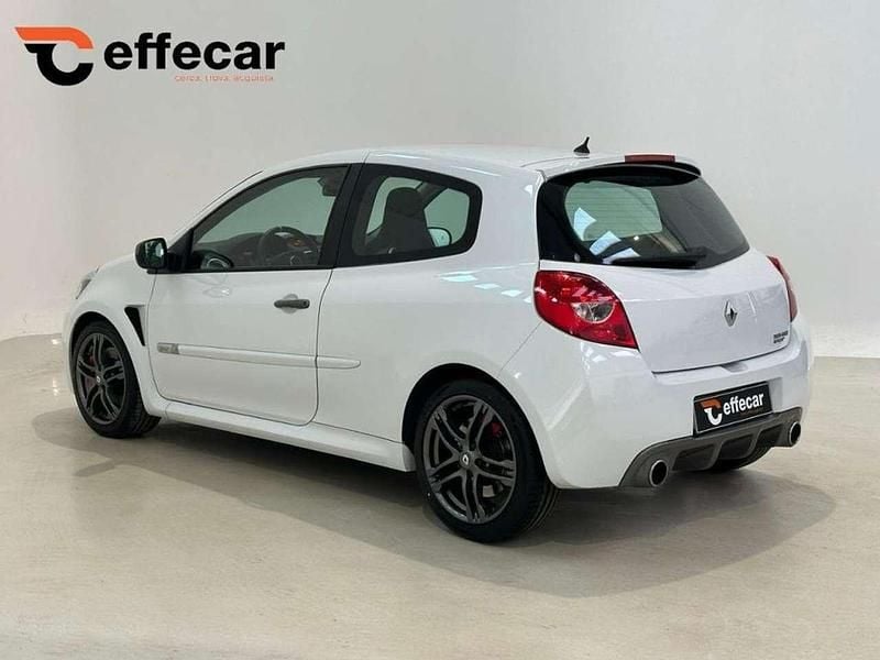 Usata Renault Clio R.S. R.S. 203 CV (149 kW) 2009 Bianco Utilitaria