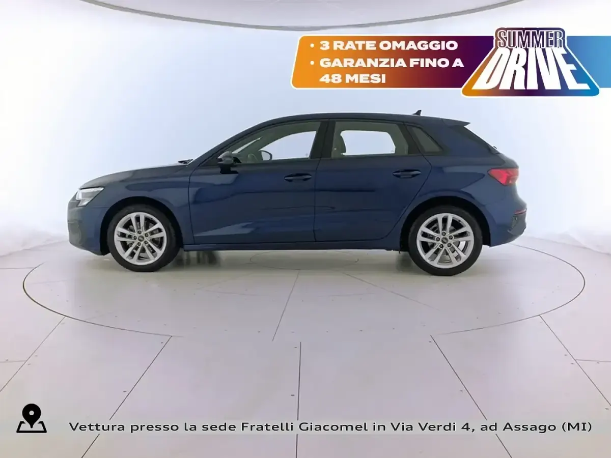 Usata Audi A3 Business 110 CV (80 kW) 2023 Blu Berlina