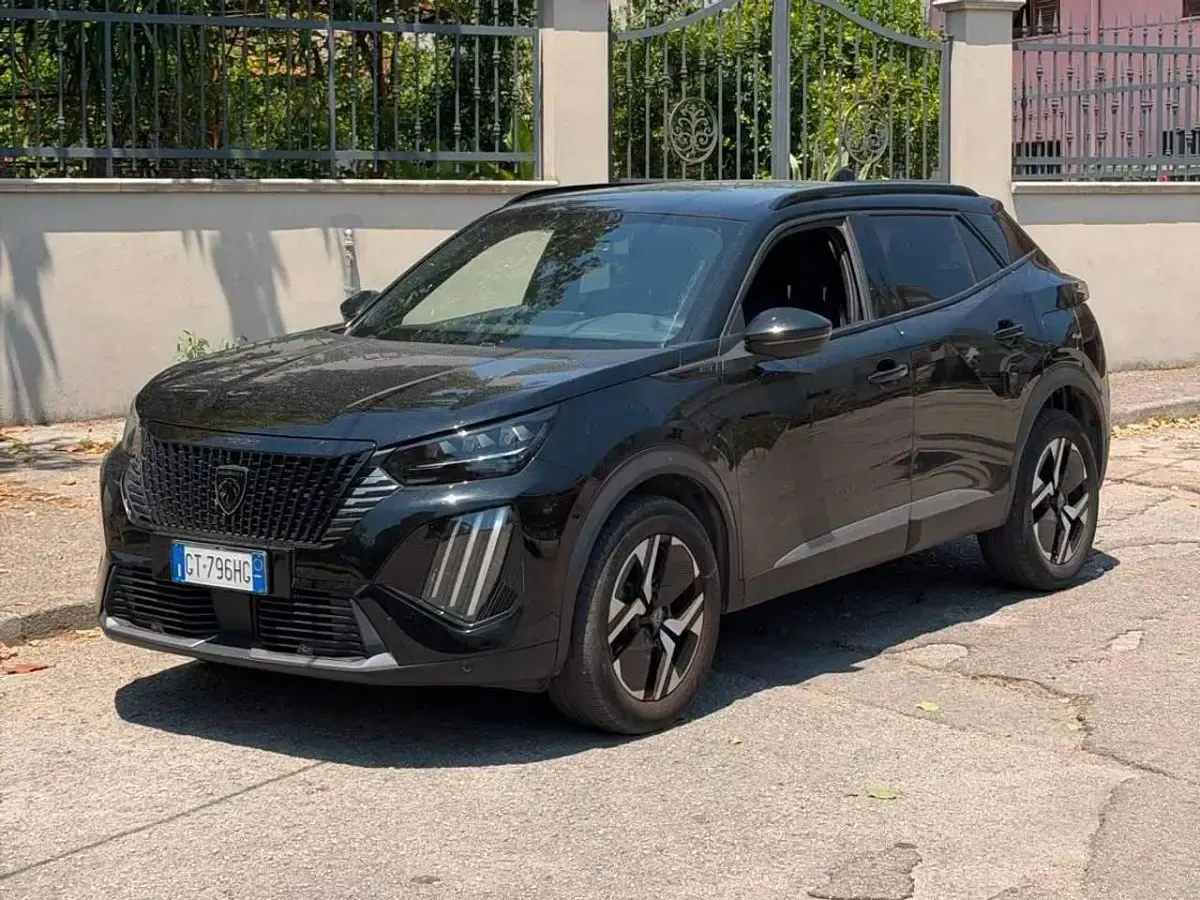Usata Peugeot 2008 GT 131 CV (96 kW) 2024 Nero SUV