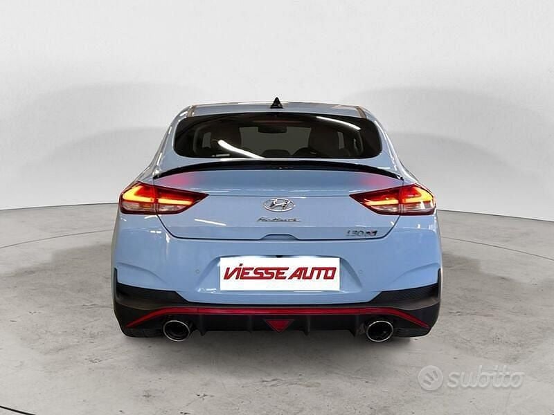 Usata Hyundai i30 N Performance 280 CV (205 kW) 2022 Blu Berlina