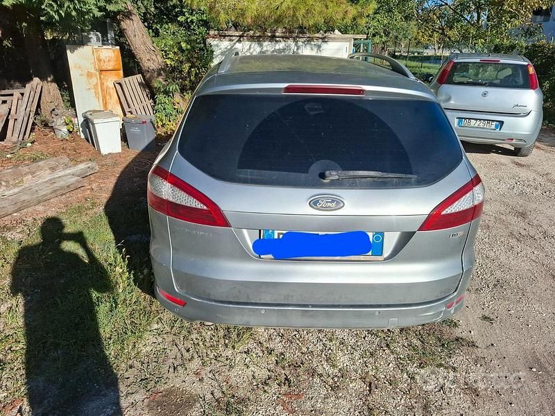 Usata Ford Mondeo 145 CV (106 kW) 2010 Station wagon