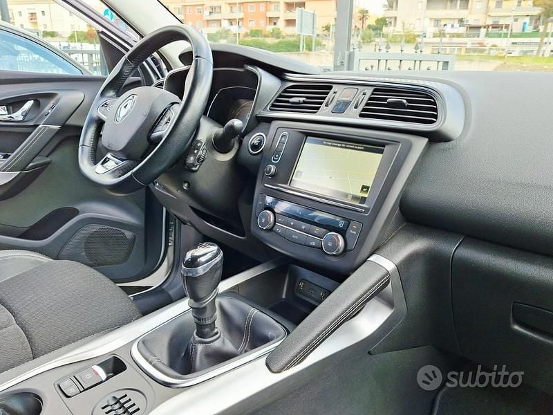 Second-hand Renault Kadjar Zen 110 CP (80 kW) 2016 Alb SUV