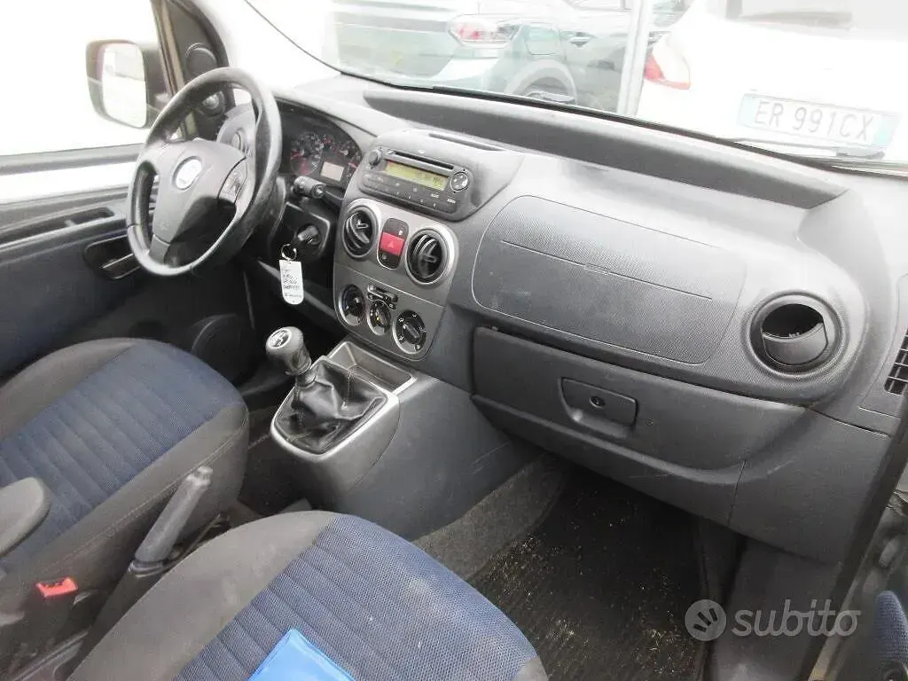 Usata Fiat Qubo Trekking 70 CV (51 kW) 2010 Grigio Monovolume