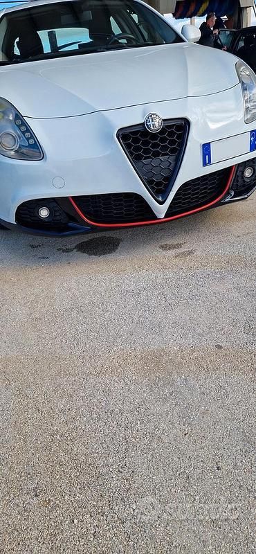 Usata Alfa Romeo Giulietta 140 CV (102 kW) 2011 Utilitaria