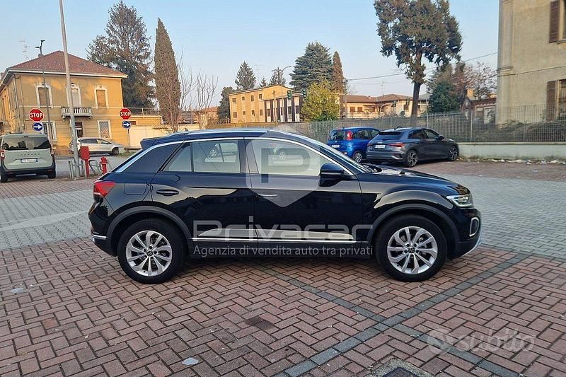 Usata VW T-Roc Style 150 CV (110 kW) 2023 Nero SUV