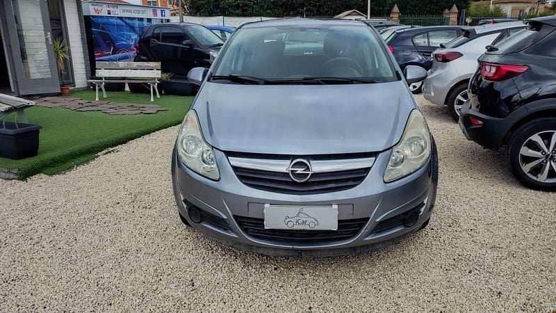 Usata Opel Corsa Cosmo 75 CV (55 kW) 2010 Other Utilitaria